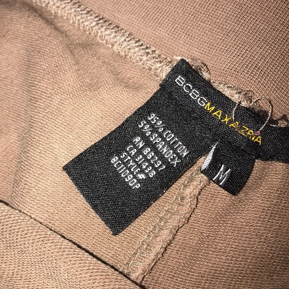 BCBG MaxAzria 2 piece Size Medium Outfit - Picture 3 of 8